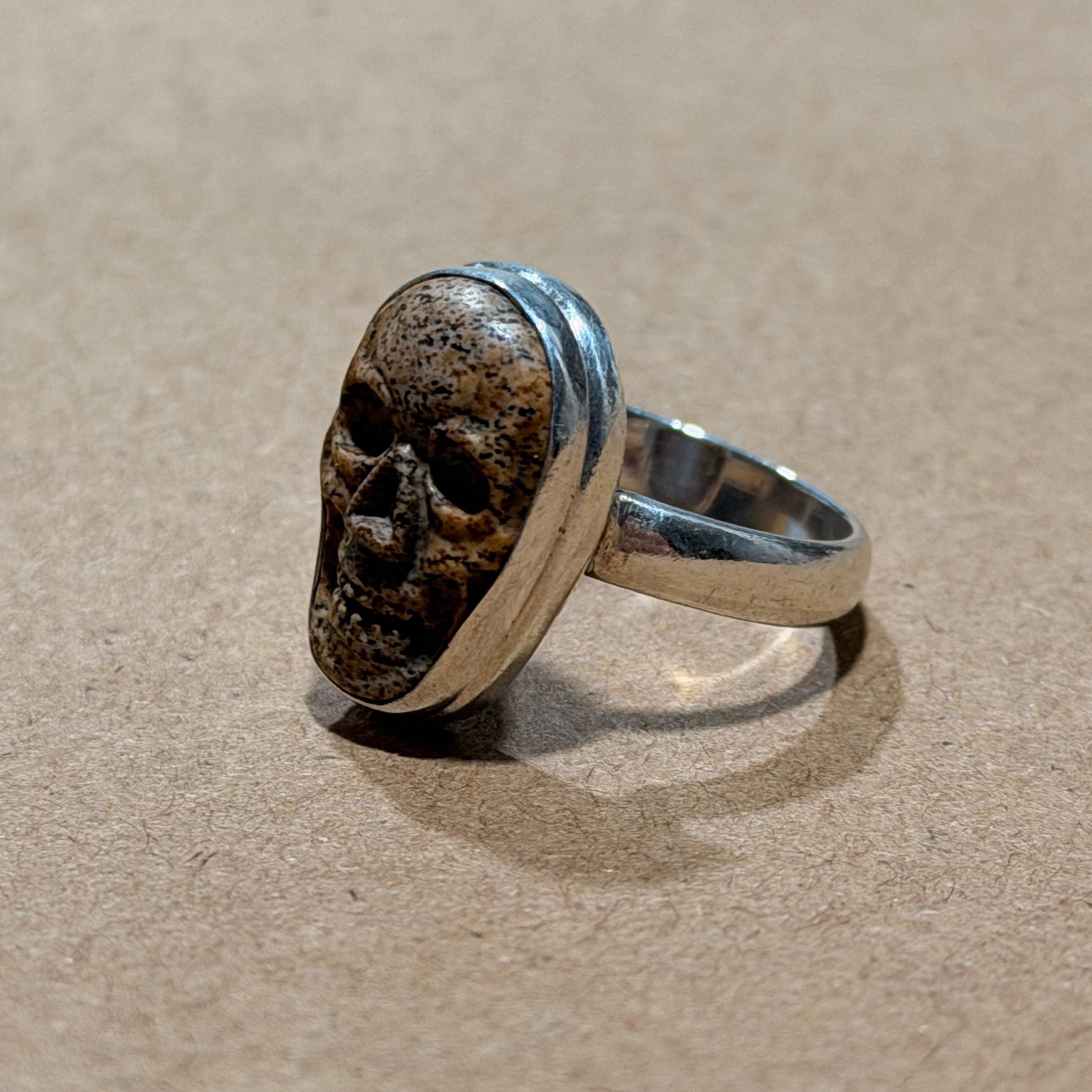 Sterling Skull Carved Stone Ring Sz 7