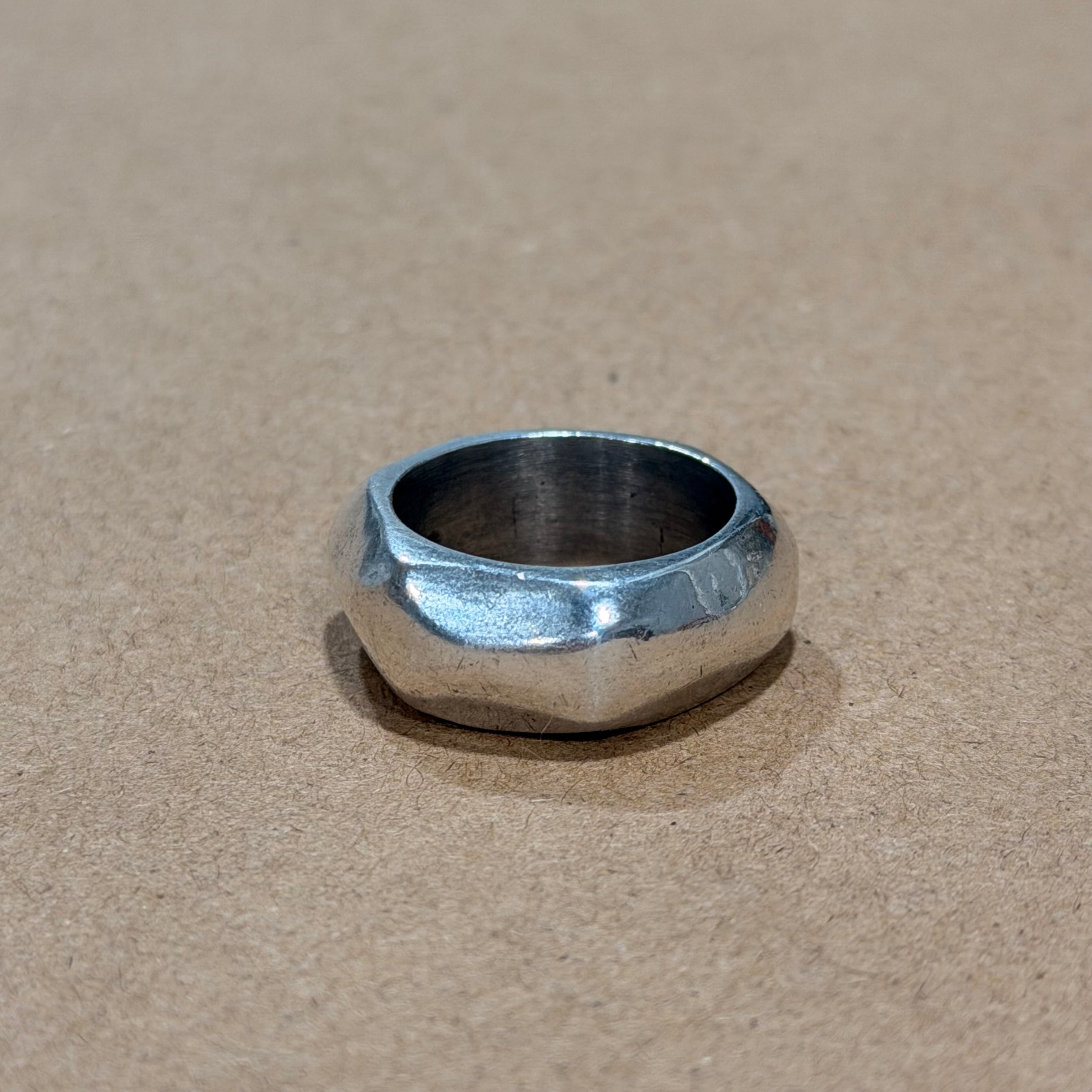 Hefty Sterling Modernist Rounded Ring Sz 7.75