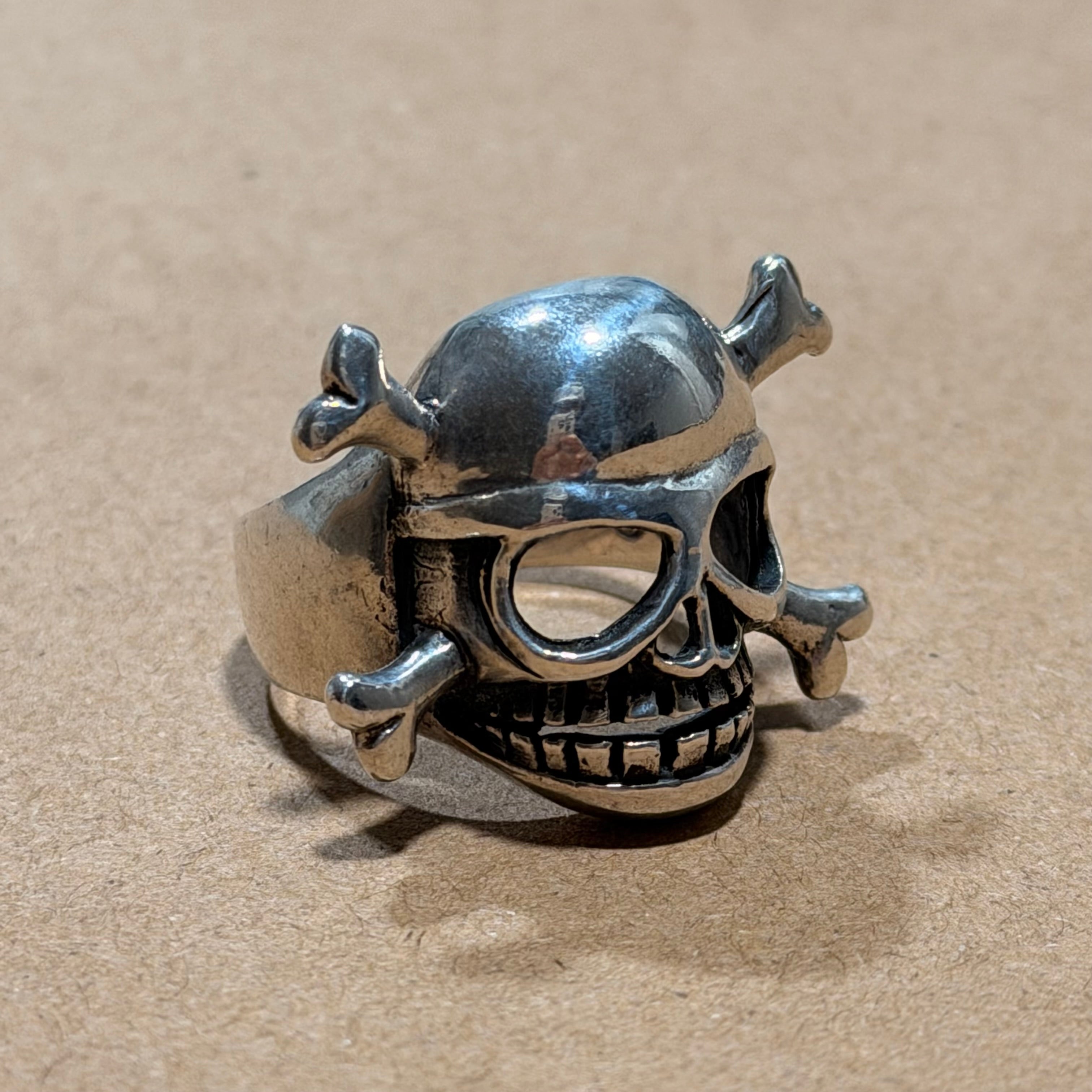 Chunky Sterling Skull and Crossbones Ring Sz 10.5