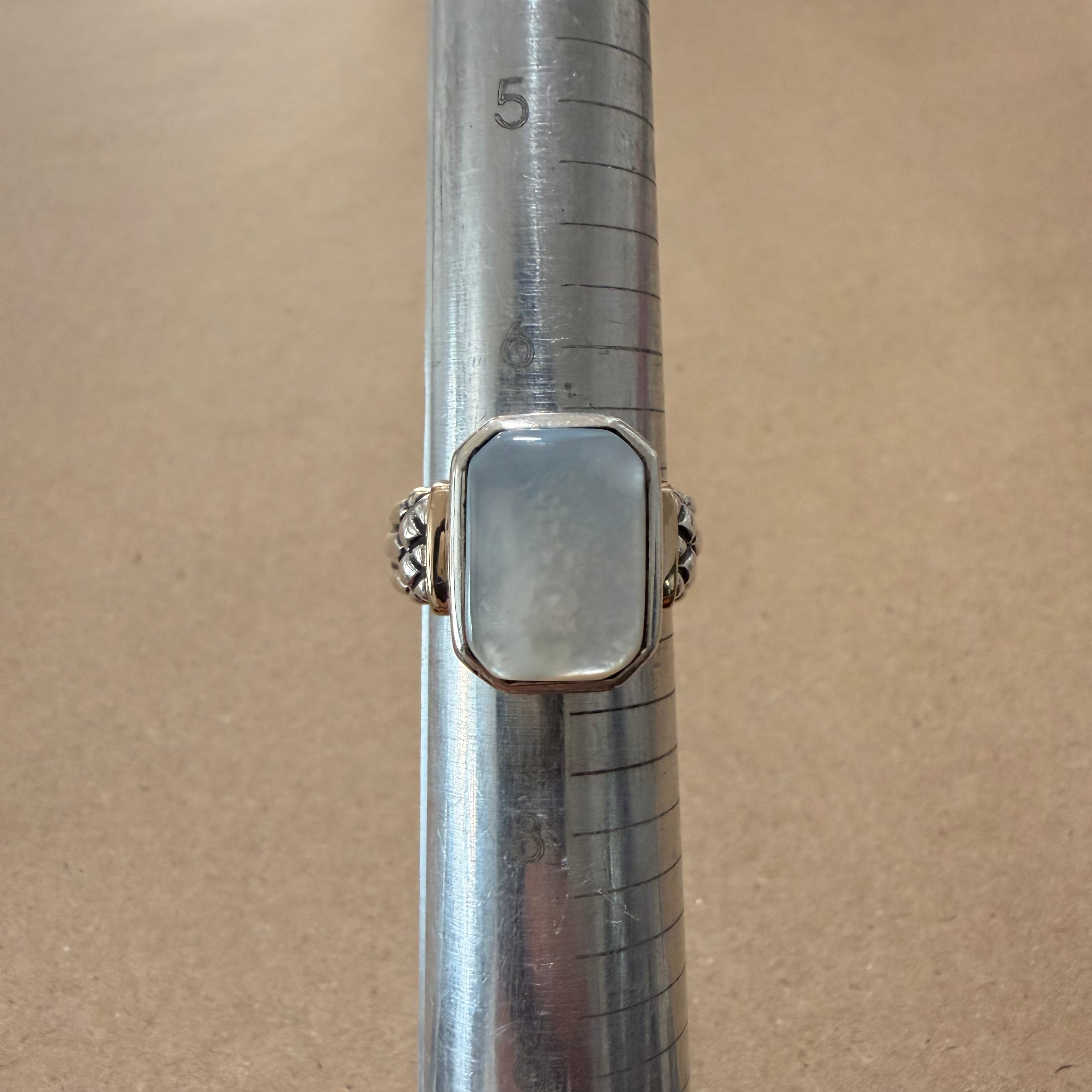 Mother Of Pearl Sterling & 14K Gold Ornate Ring Sz 7