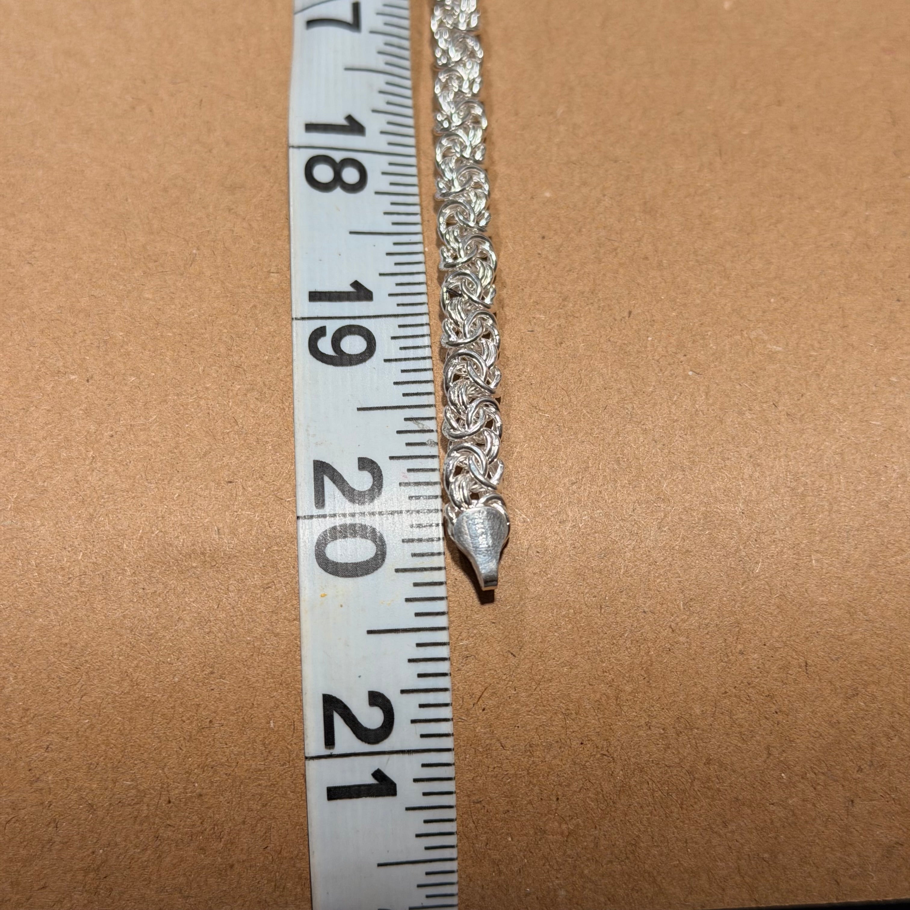 Sterling Graduated Byzantine Link Necklace 20 in