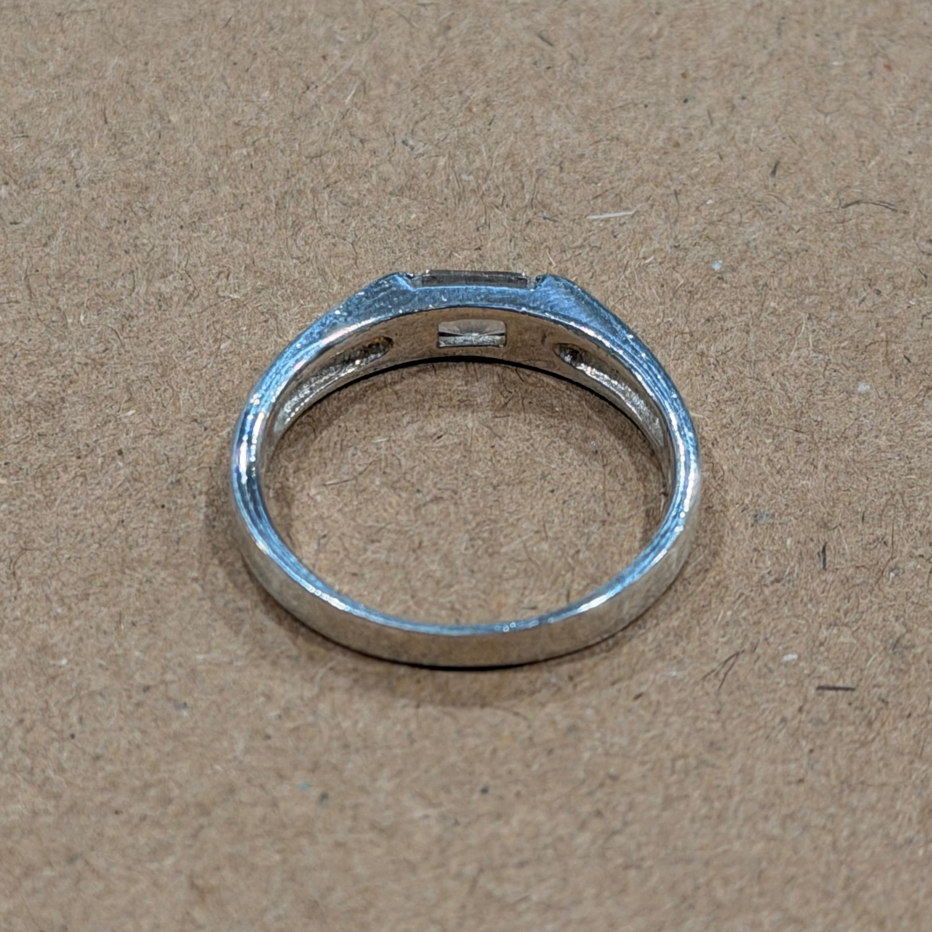 Sterling Cubic Zirconia Band Ring Sz 7.5