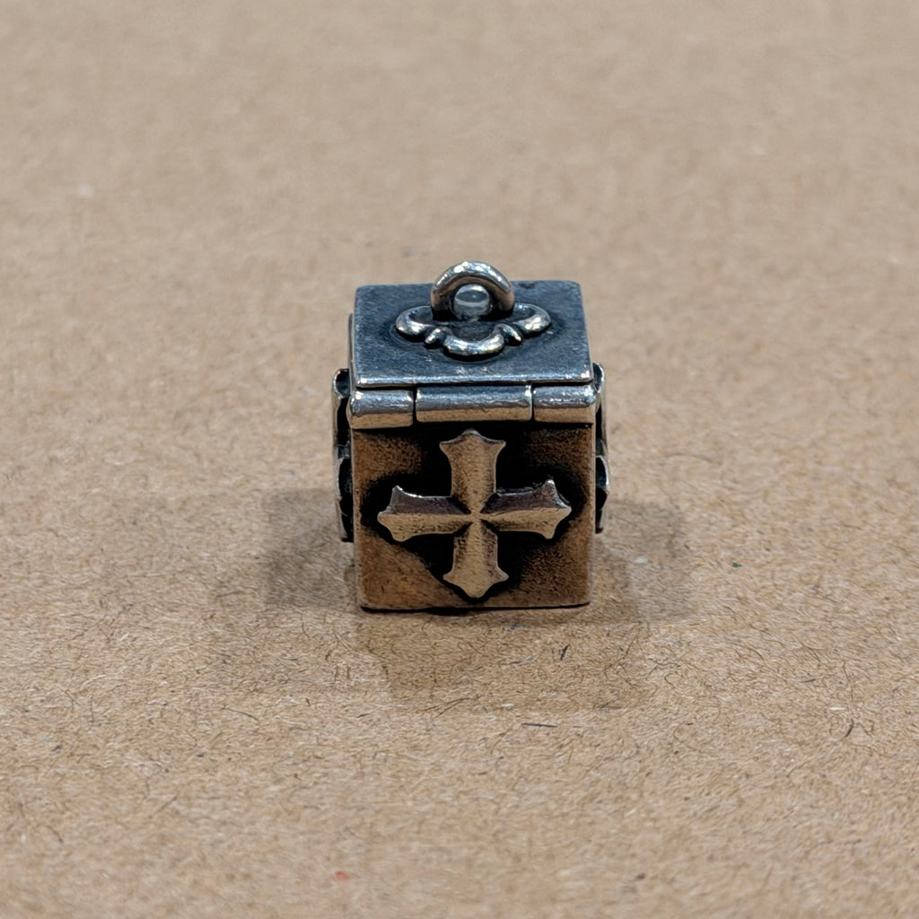 Sterling Prayer Box James Avery Pendant 0.5 in