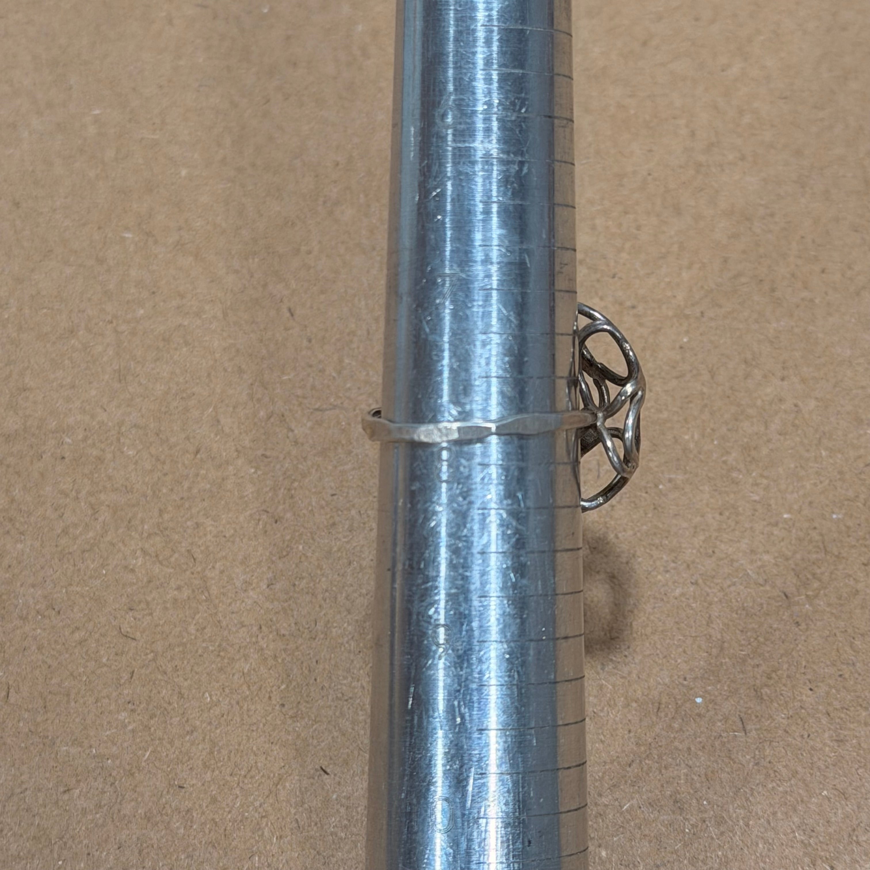 Sterling Abstract Wire Ring Sz 7.75