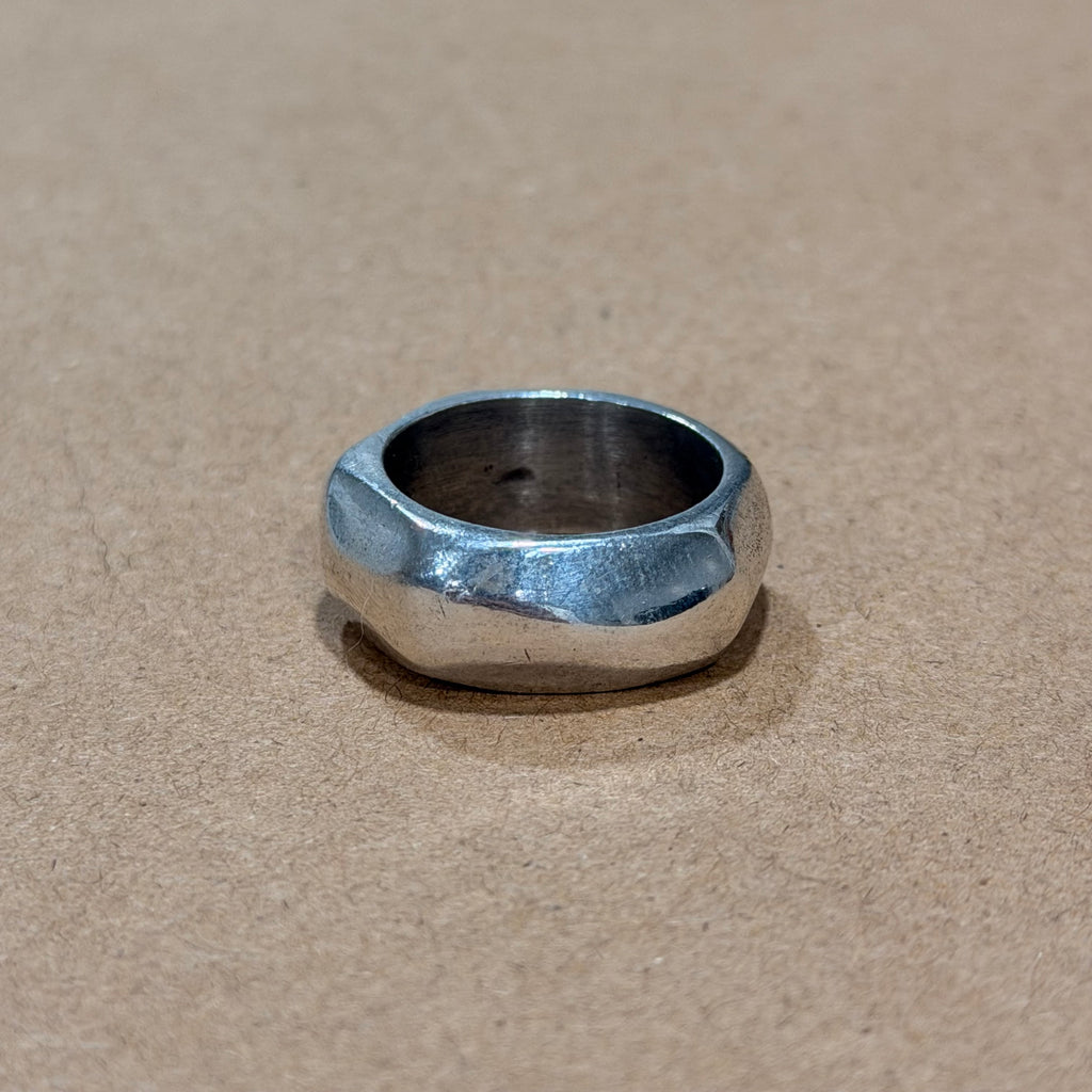 Hefty Sterling Modernist Rounded Ring Sz 7.75