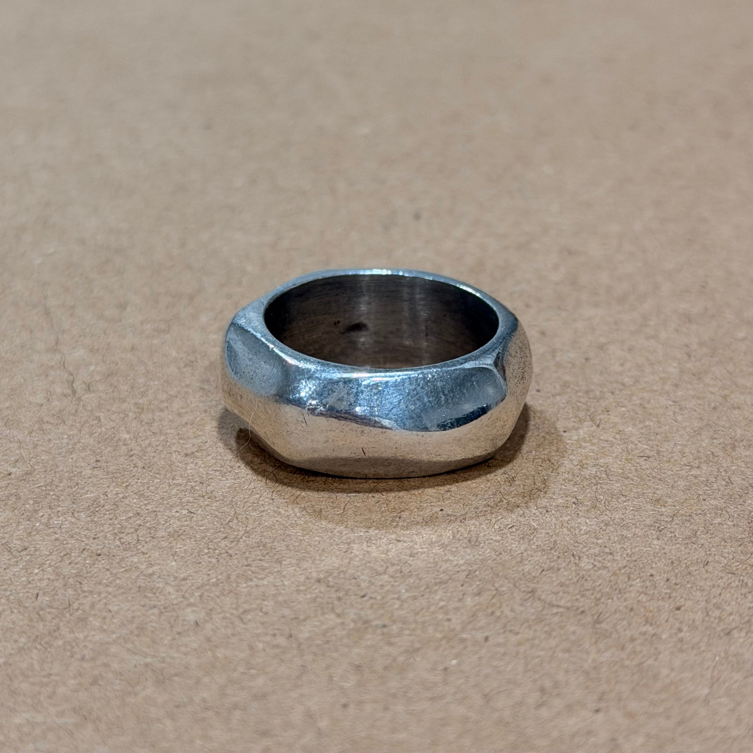 Hefty Sterling Modernist Rounded Ring Sz 7.75