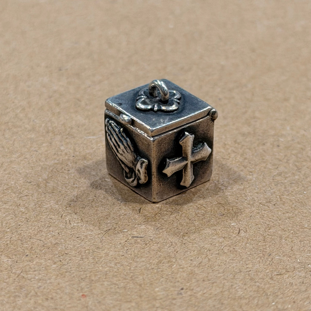 Sterling Prayer Box James Avery Pendant 0.5 in