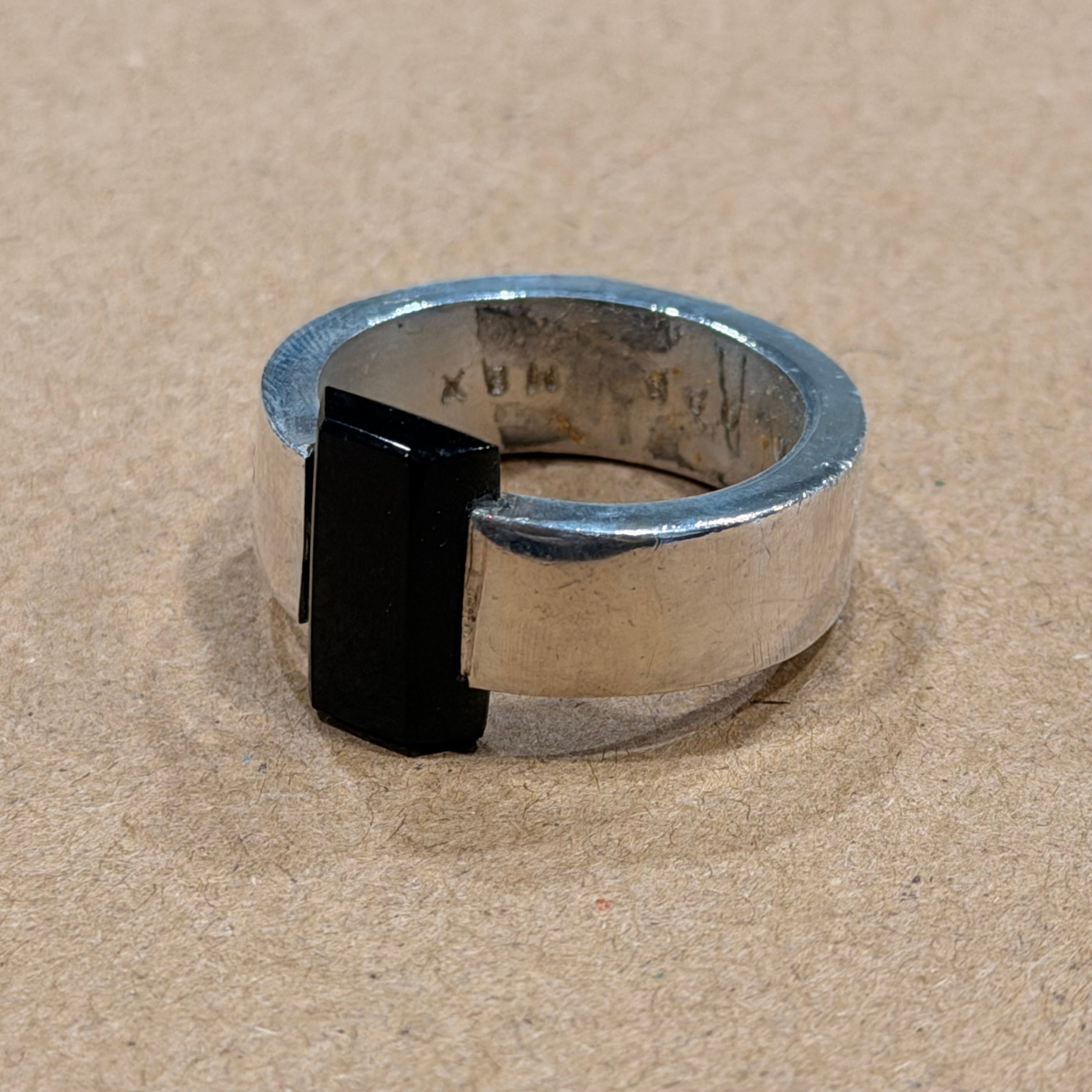 Sterling Thick Band Onyx Tension Set Ring Sz 11