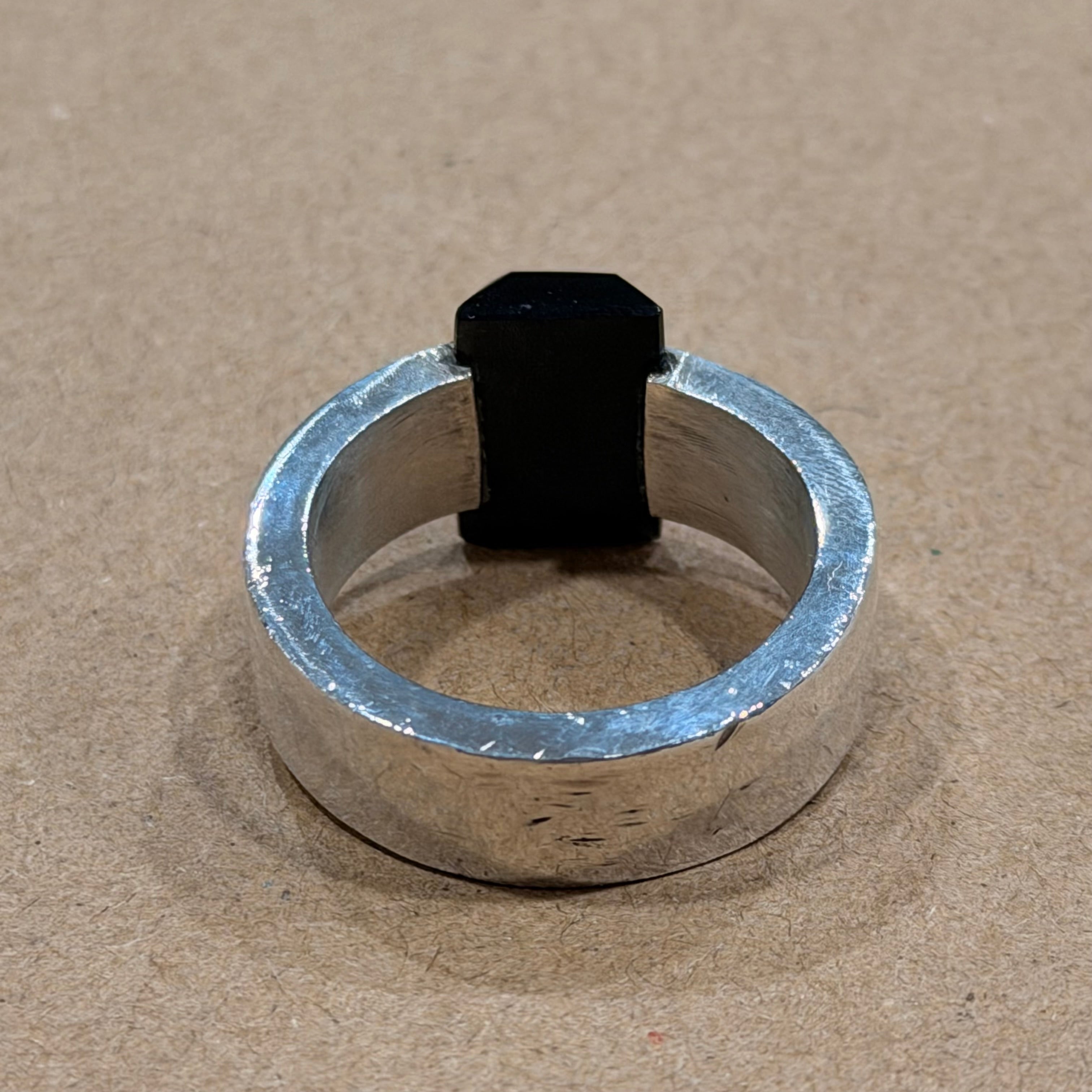 Sterling Thick Band Onyx Tension Set Ring Sz 11