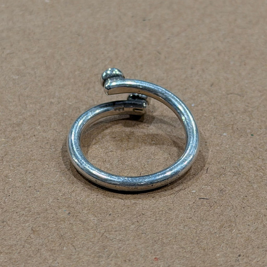 Sterling Black & Green Stone Spiral Ring Sz 7.5